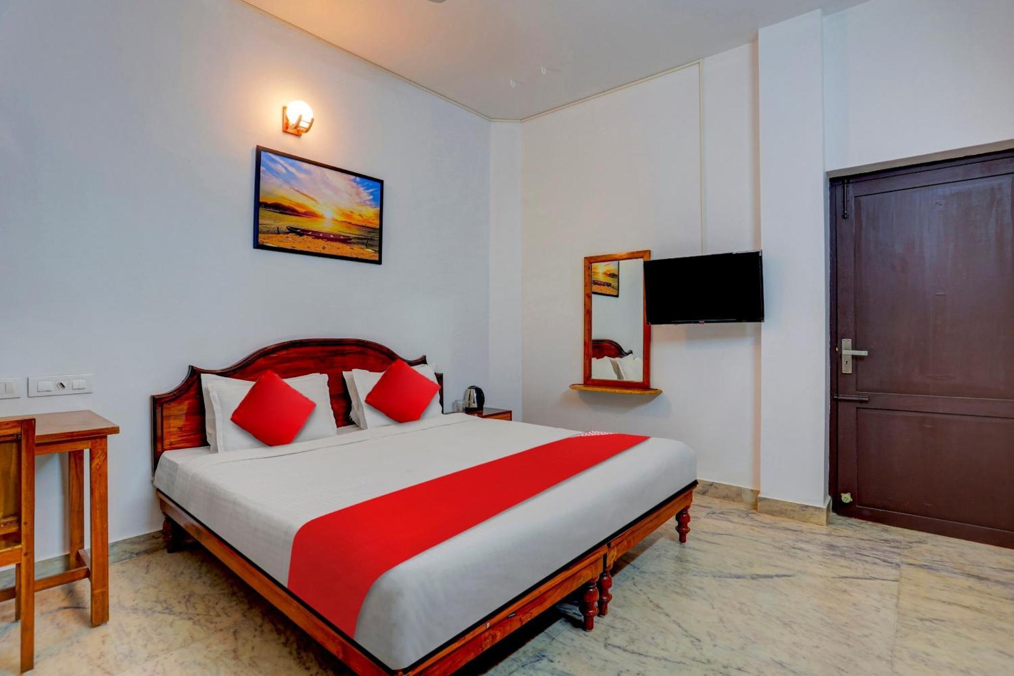 Hotel O Poptavern Heritage Kovalam Ngoại thất bức ảnh